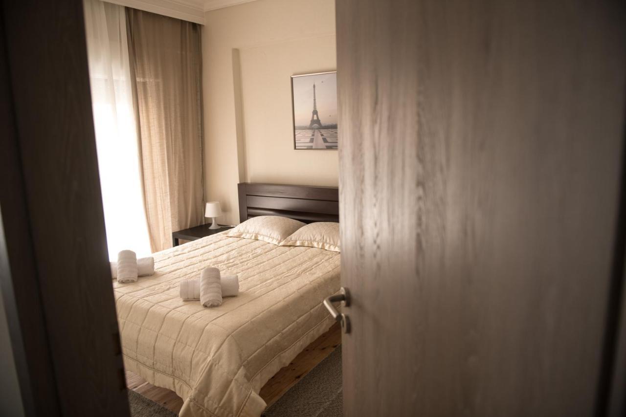 Markopoulosapartments Néa Moudaniá Eksteriør bilde